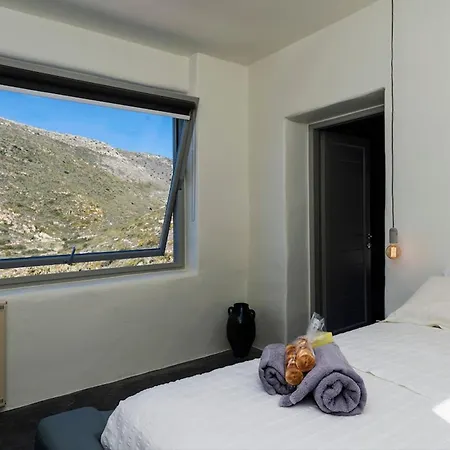 Piperi - Allparos For 4-6 * Paro
